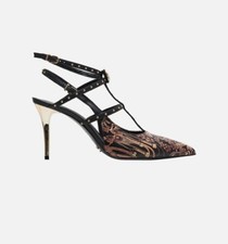 Escarpin à talon haut