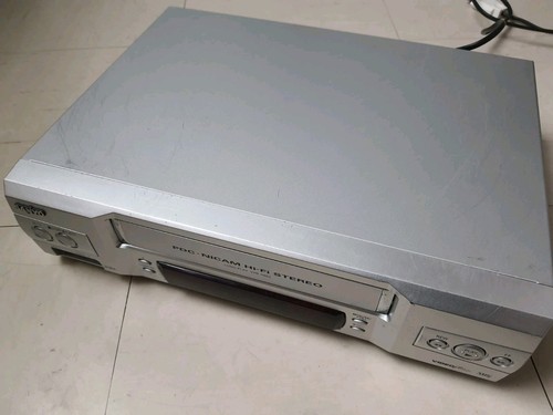 Magnétoscope vhs sanyo import - magnétoscope,