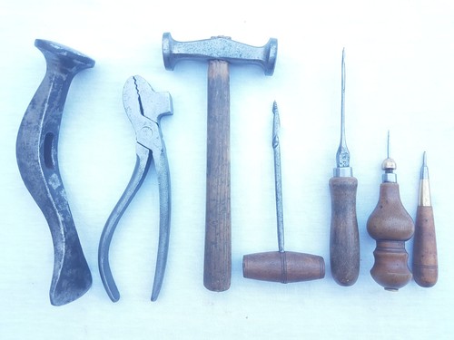 Lot ancien outil cordonnier