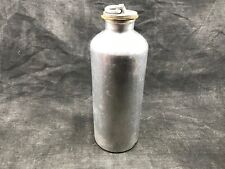 Ancienne bouteille en alu avec