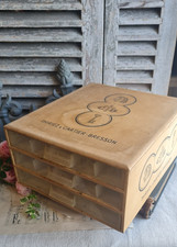 ANCIENNE BOITE A COUTURE EN