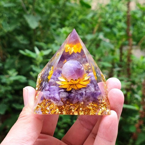 Orgonite pyramide lotus divin - orgonite,