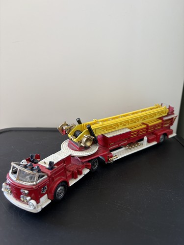 140526 camion corgi toys major