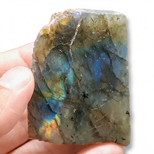 Labradorite 95 g Madagascar