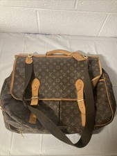 LOUIS VUITTON Monogram Canvas SAC CHASSE HUNTING Garment Travel Luggage Bag
