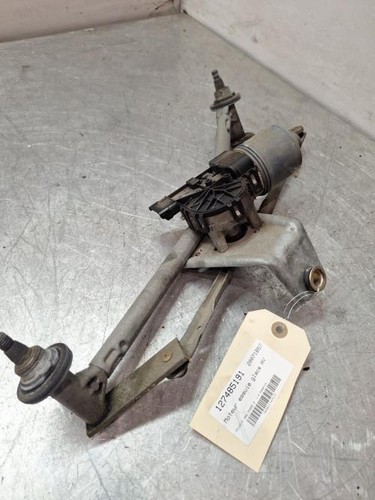 Moteur essuie glace avant