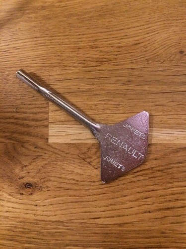 Clef pour jouet - renault, cij