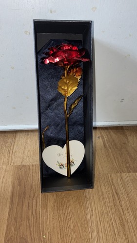 Rose artificielle rouge - ,, tige