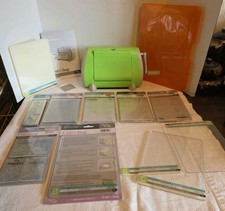  Cuttlebug Embossing Machine Plates Embossing Cutting Dies Stencils Large  Lot!