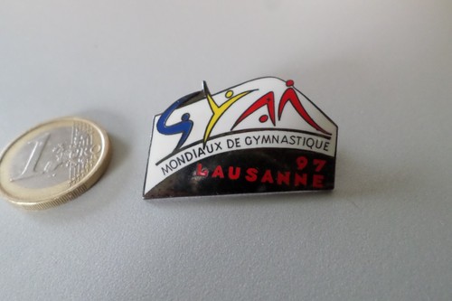 Pin broche badge mondial - pin,