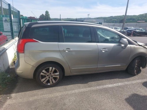 Poignee porte avant - , droit