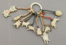 Anciennes Breloques Crackers