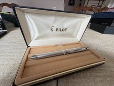 Piolet Ridge Silvertone