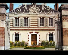VOUZON (41) WROUGHT IRON GRID