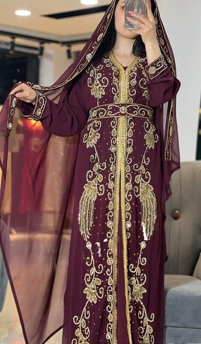 Robe élégante bourgogne