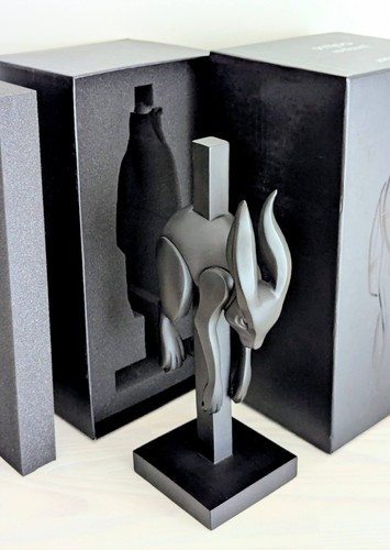 Kidrobot colus jumper - colus, ''jumper''