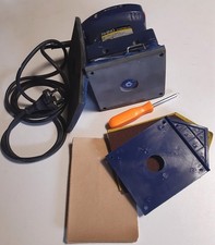 Petite ponceuse vibrante 3