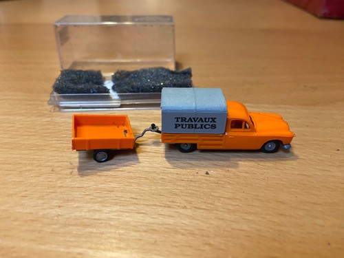 Praliné peugeot 403 pick - peugeot, up