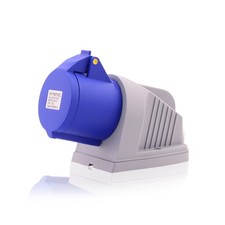 CEE Prise murale courant fort