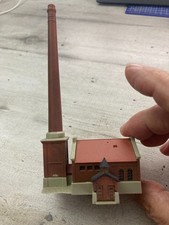 Chaufferie avec cheminée