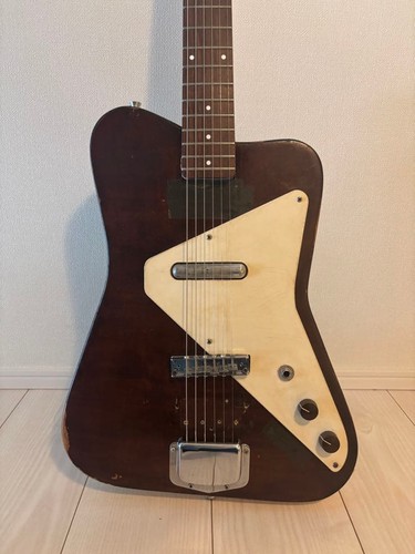 Danelectro electric guitar - electric,