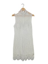 GUESS Robe en dentelle Dames