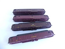 5650 / JOUEF 4 CAISSES + CHASSIS VOITURES POSTALES 220 MM