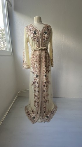 Takchita - caftan, marocain