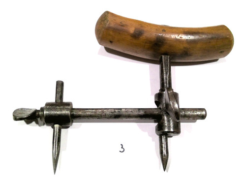 Ancien compas bourrelier - ancien,