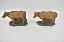 LOT DE 2 ANCIENNES FIGURINES DE BOVINS VACHES EN COMPOSITE DEBUT XXe SIECLE
