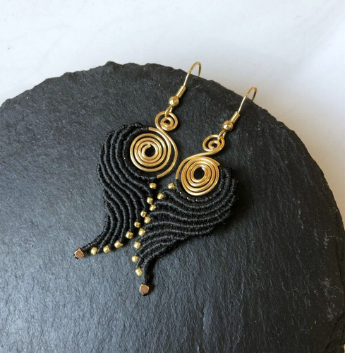 Boucles oreilles tourbillon - d'oreilles,