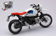 Miniature Moto Auto 1:18