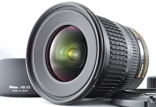 Objectif zoom super grand