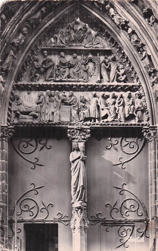 Paris portail cloitre - 75, de