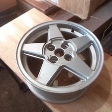 Occasion : Jante en aluminium 4 trous - 8x16 pour Jeep divers