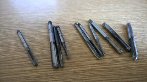 Lot tarauds ba et - 10,