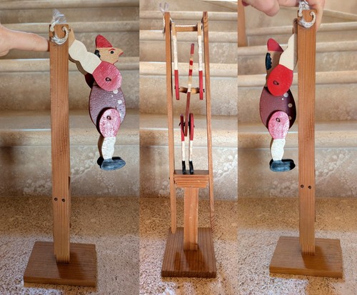 Pinocchio acrobate bois - pinocchio,