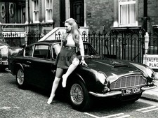 Photo Aston Martin DB6 -