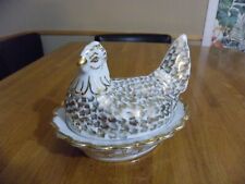 POULE BONBONNIÈRE ANCIENNE EN PORCELAINE AVEC COUVERCLE