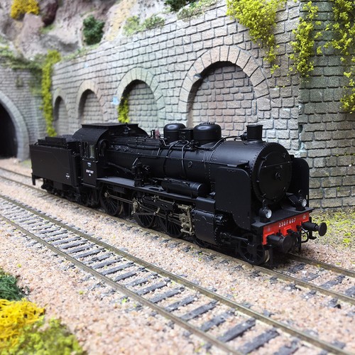 Locomotive vapeur 230 f - locomotive,