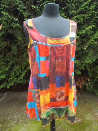 Tunique sans manches - , robe