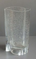 JOLI VASE DESIGN EN VERRE BULLE