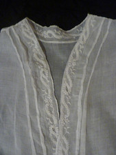 Fichu Ancien, en Linon Blanc