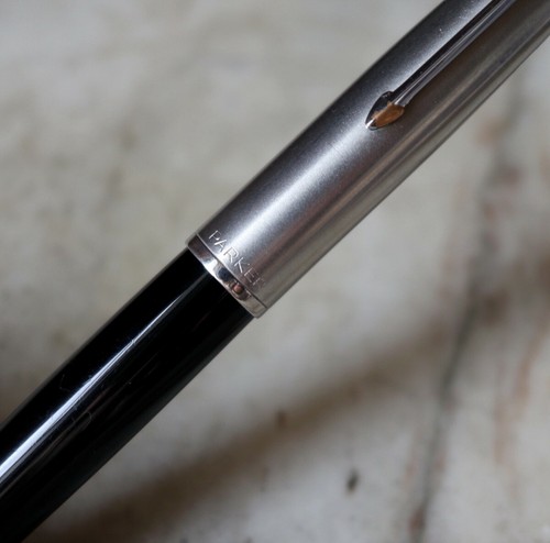 Tres beau stylo plume - plume, parker