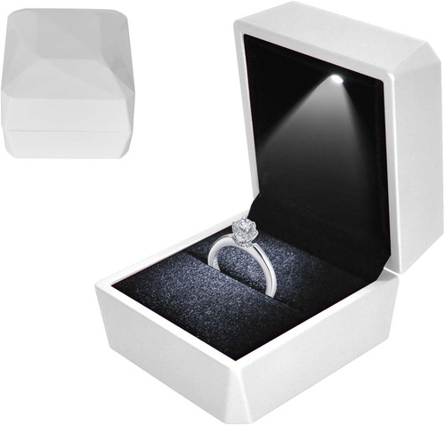 Boîte bague avec lumière - boîte,