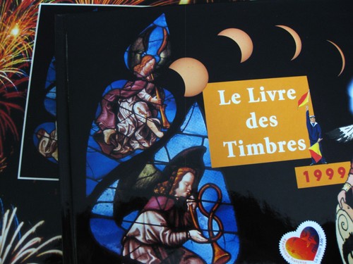 Livre des timbres france - des, de