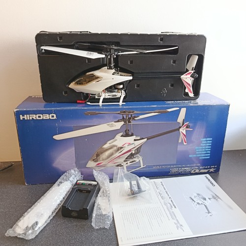 Hélicoptère hirobo srb quark - hélicoptère,