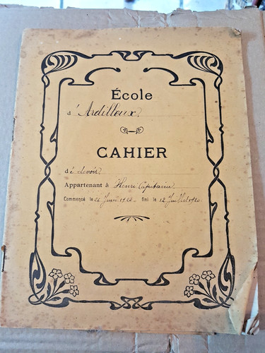 Scolaire ancien cahier - ancien, d'ecole