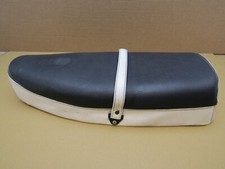 Moto Vespa P200 26,224  seat saddle (13378)