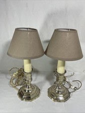 Paire de lampes pied en metal